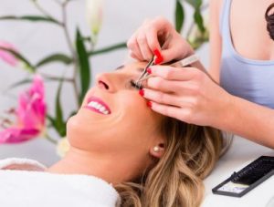 Eyelash Extensions – Is It a Safe Procedure to be Followed