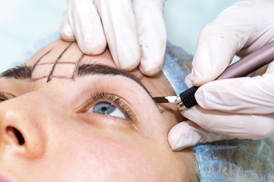 Brow Lamination Vs. Microblading – What Makes Them More A Competitive Alternative To One Another