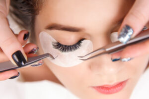 6-D Volume Lash Extensions – All the Technicalities and Benefits Discussed