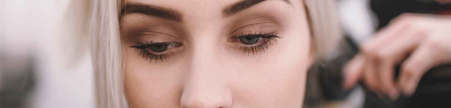 Let’s Put An End “Which Is The Best Eyelash Extensions” Debate