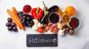 Understanding the Benefits of Antioxidants in Beauty Products