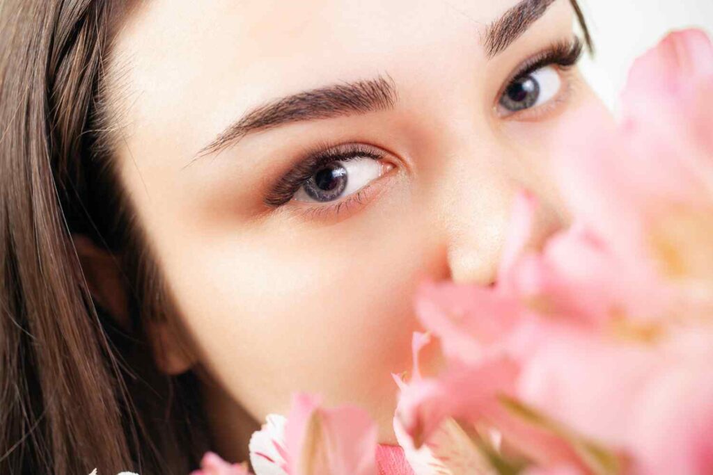 Enhance the Beauty of Your Eyes with Silk Eyelashes, natural lashes