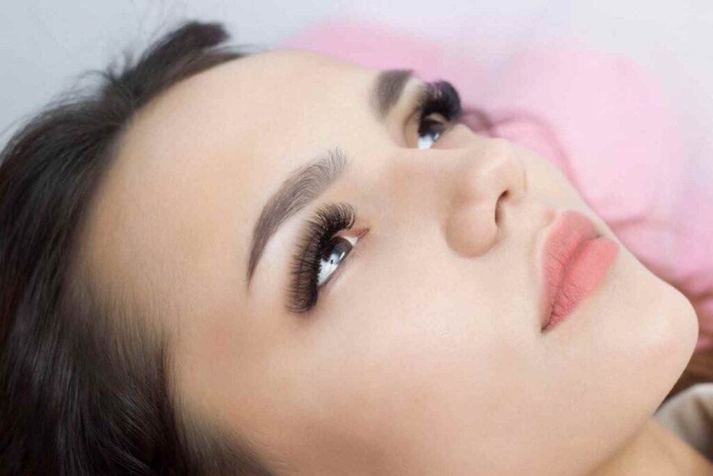 Discover Volume Eyelash Extensions What You Need to Know