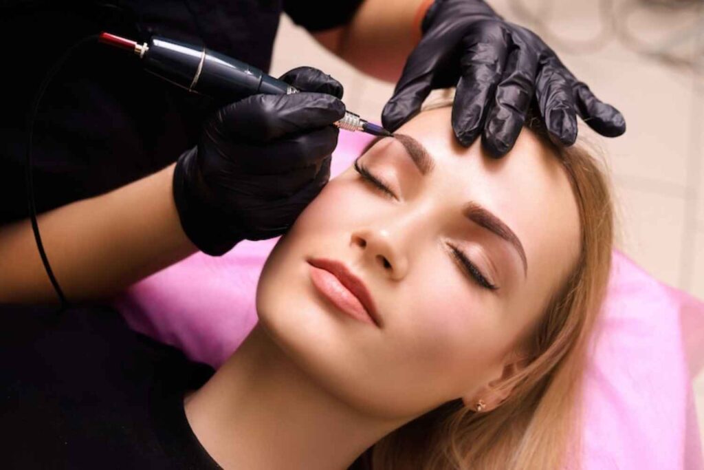 Defined Brows Tint That Turn Heads, brow bars and salons 