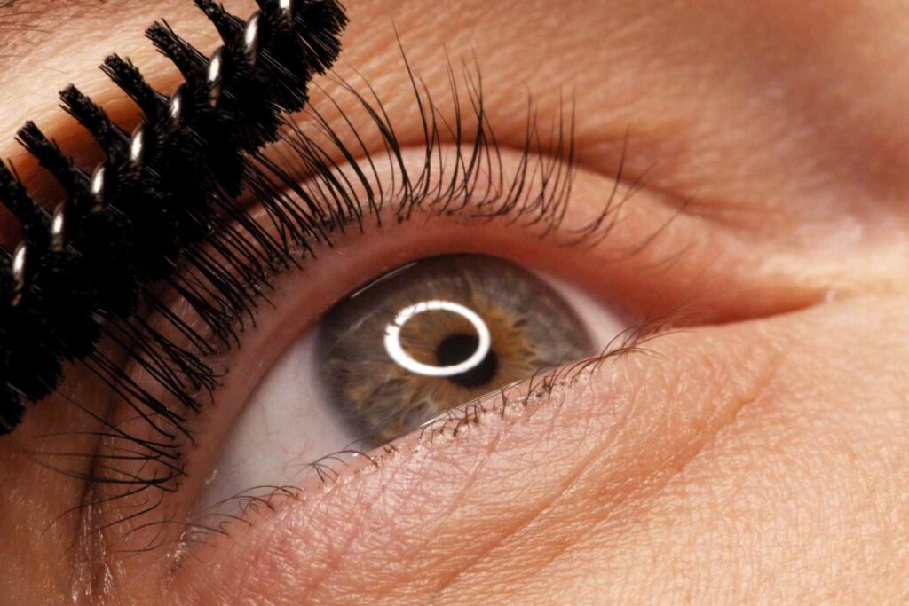 The Incredible Benefits of Eyelash Lift, natural beauty