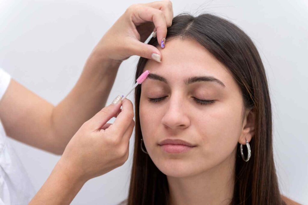 Eyebrow lamination