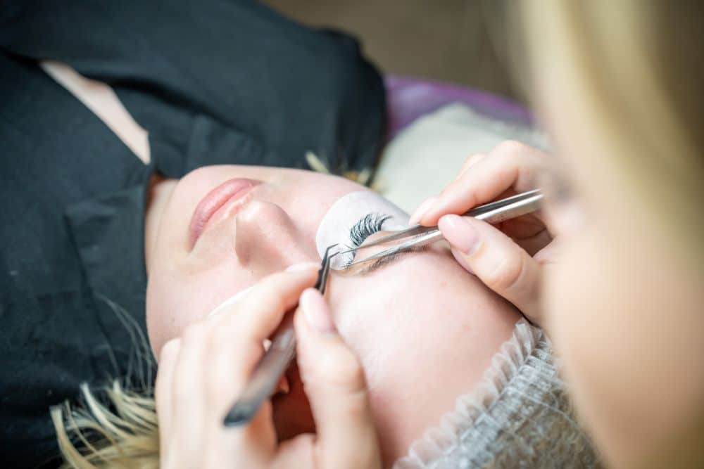 classic lash extension application one to one technique NYC