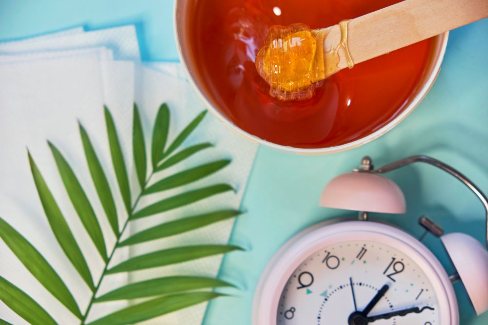professional organic sugaring service in NYC beauty salon