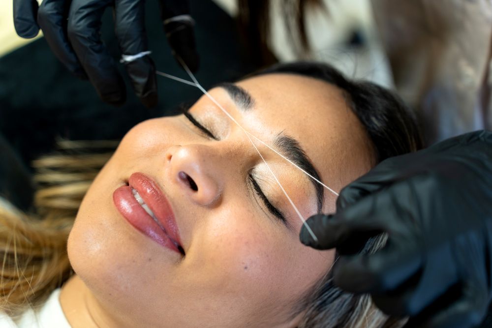 Organic facial threading for sensitive skin in Downtown Manhattan